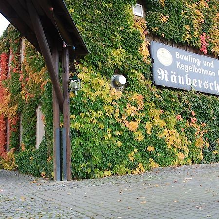 Raeuberschaenke Hotel Oederan Kültér fotó