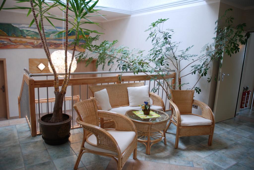 Raeuberschaenke Hotel Oederan Kültér fotó